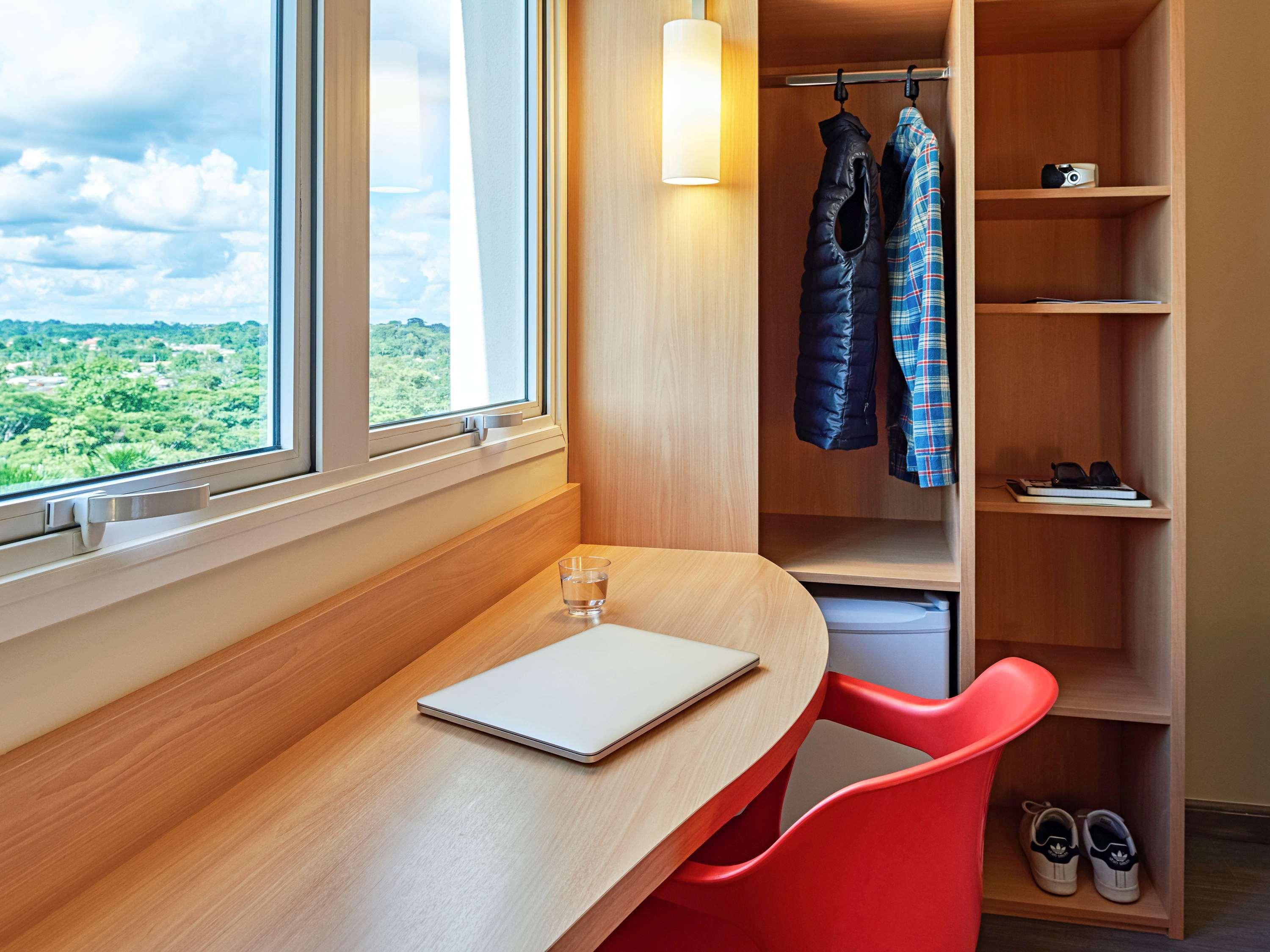 Ibis Hotel 3*