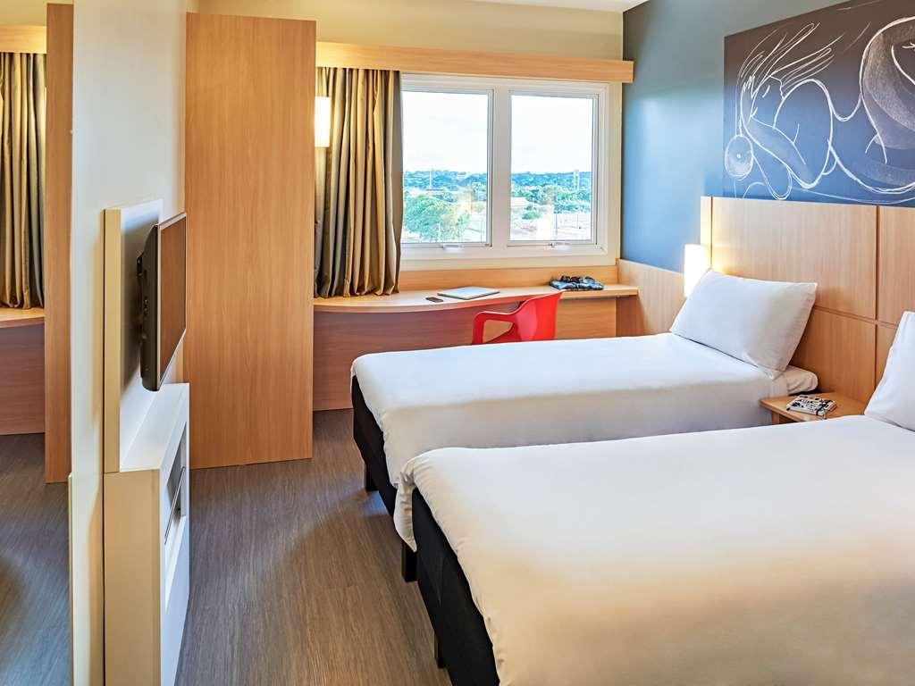 Ibis Hotel 3*